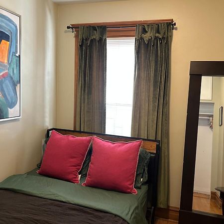 Dorothy'S Bed & Breakfast Chicago Bagian luar foto